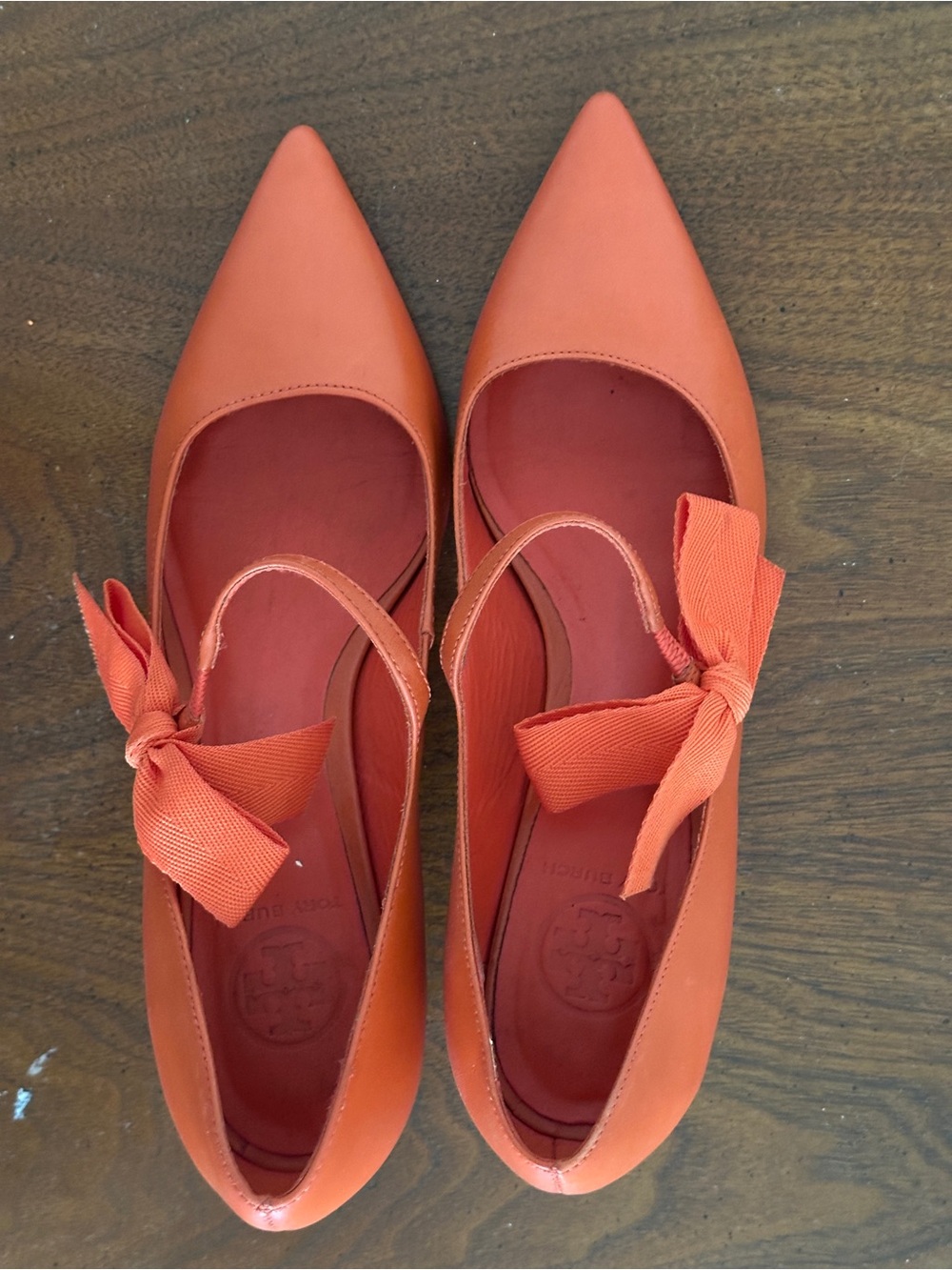 Tory Burch Beverly Marmalade Leather Mary Jane Bow Pumps 9.5 Box - Picture 6 of 11